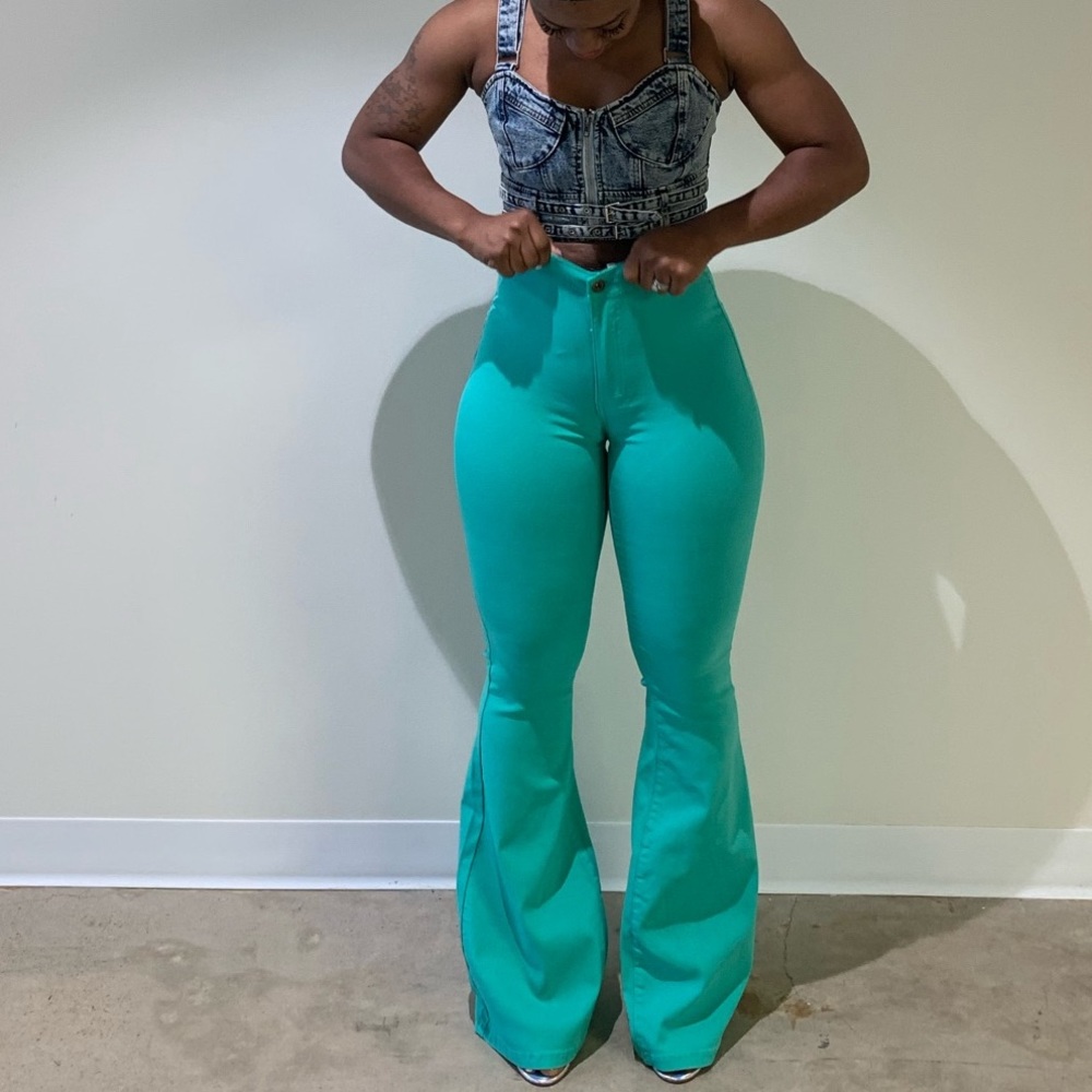 Bellbottom Jeans